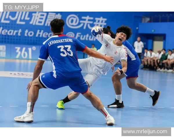 中国与波兰激战全场精彩集锦回顾展现足球魅力与激情对决